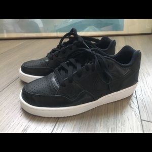 TRADED: Nike Force Black Leather Women's Size 6, Brand New